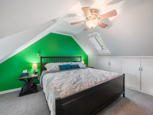 346 Indian Roadd Crescent, Toronto, ON