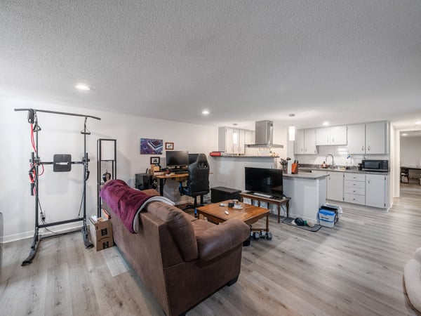 346 Indian Roadd Crescent, Toronto, ON