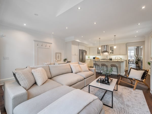 330 Willard Ave., Toronto, ON