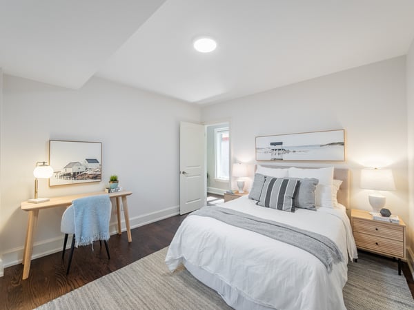 330 Willard Ave., Toronto, ON