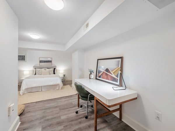 330 Willard Ave., Toronto, ON