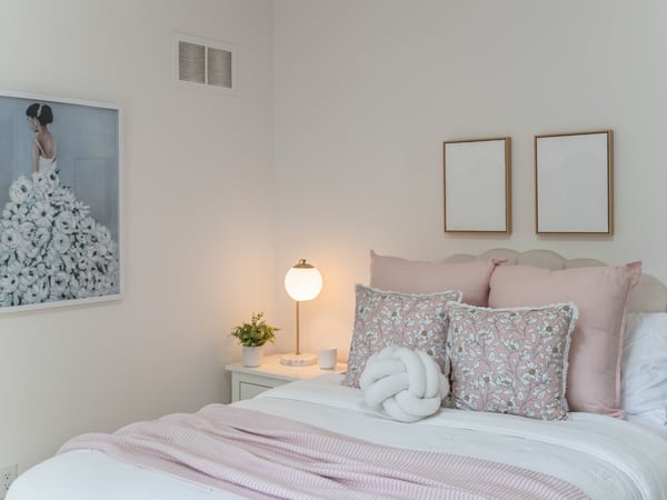 330 Willard Ave., Toronto, ON