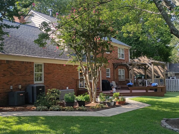 2760 Holly Spring Dr, Germantown, TN