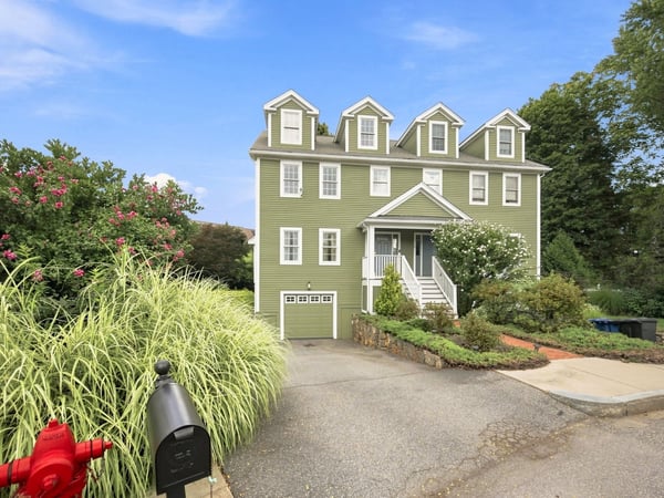7 Sherman Place, Winchester, MA