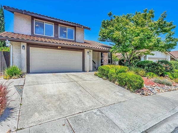 2307 Oak Glen Circle, Martinez, CA