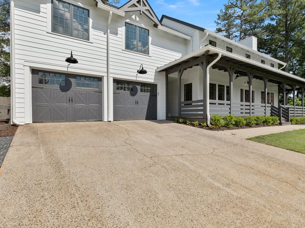 1296 Hilton Dr, Marietta, GA