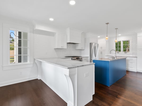 1296 Hilton Dr, Marietta, GA