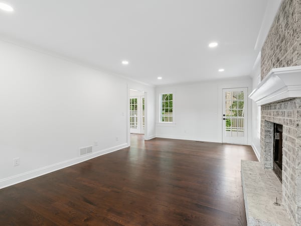 1296 Hilton Dr, Marietta, GA