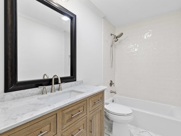 1296 Hilton Dr, Marietta, GA