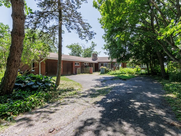 19 Lakeland Point Drive, Kingston, ON