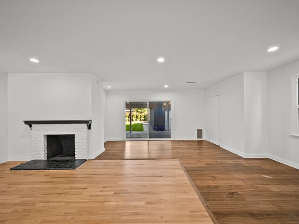 20776 Skouras Dr., Winnetka, CA