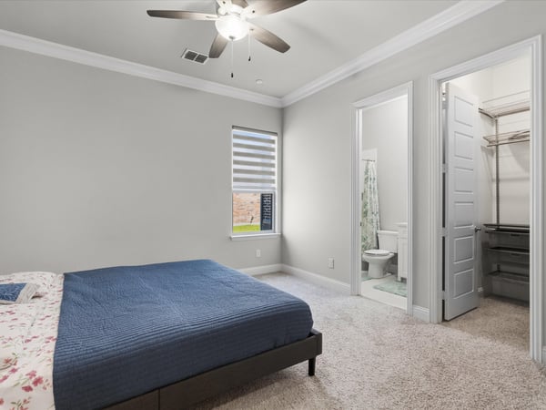 7025 Central Court, Aubrey, TX