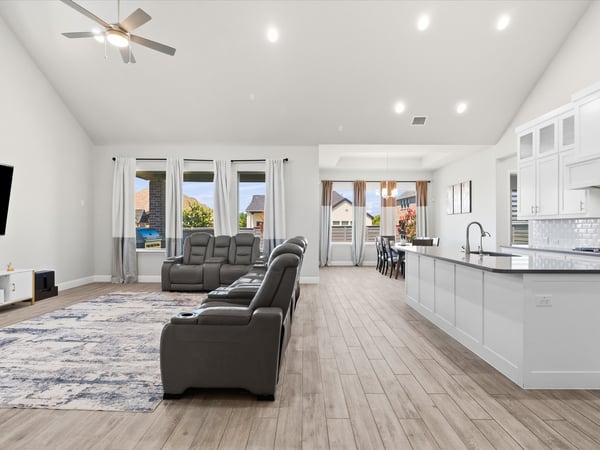 7025 Central Court, Aubrey, TX