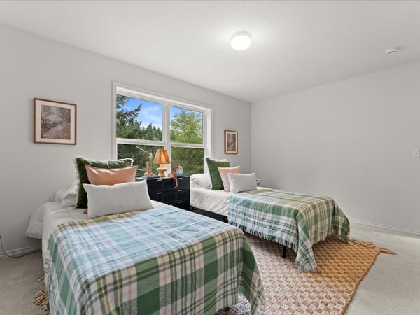 6725 SW Sean Michael Place, Portland, OR