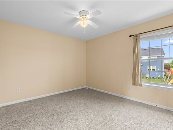 550 Lambert Drive, Slinger, WI
