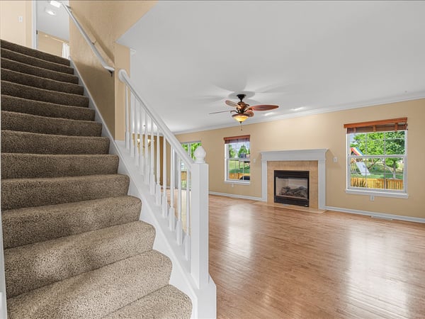 550 Lambert Drive, Slinger, WI