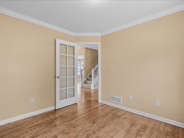 550 Lambert Drive, Slinger, WI