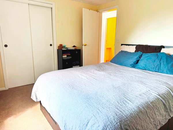 Primary Bedroom w/ Double Door Closet