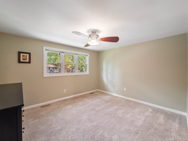 9 Birch Ct, Aurora, ON