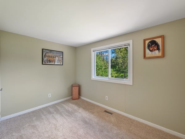 9 Birch Ct, Aurora, ON