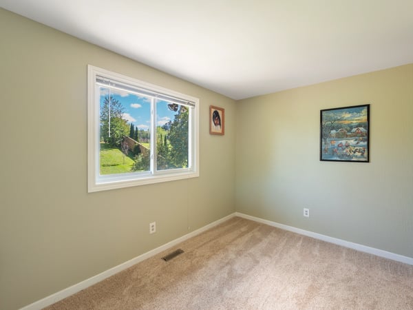 9 Birch Ct, Aurora, ON