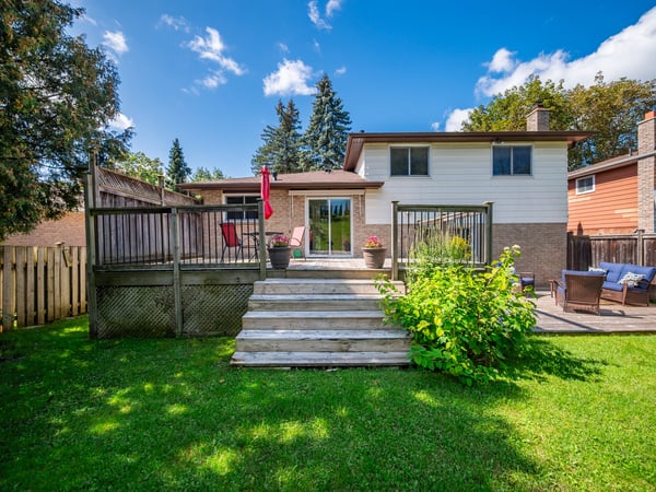 9 Birch Ct, Aurora, ON