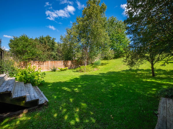 9 Birch Ct, Aurora, ON