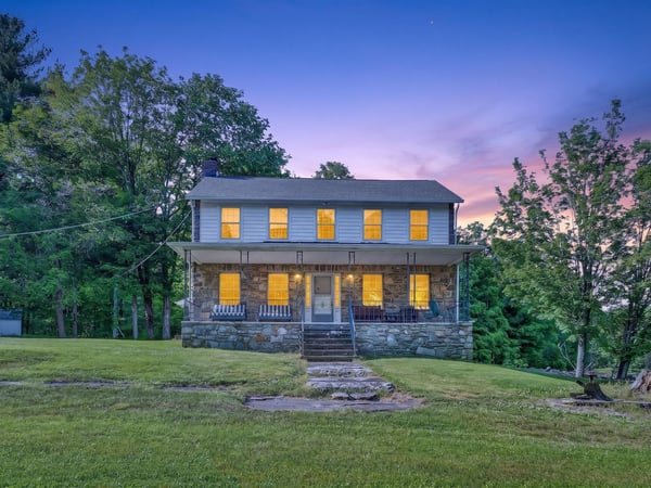 164 E Sterling Road, Newfoundland, PA