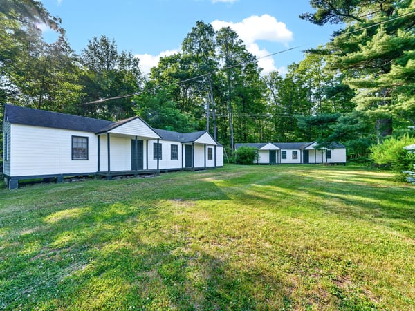 164 E Sterling Road, Newfoundland, PA