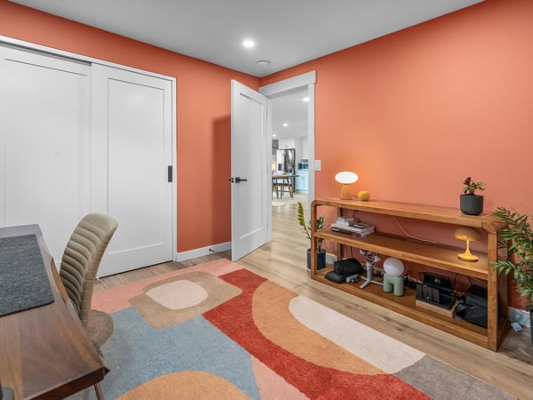 818 Ash Street, Lake Oswego, OR