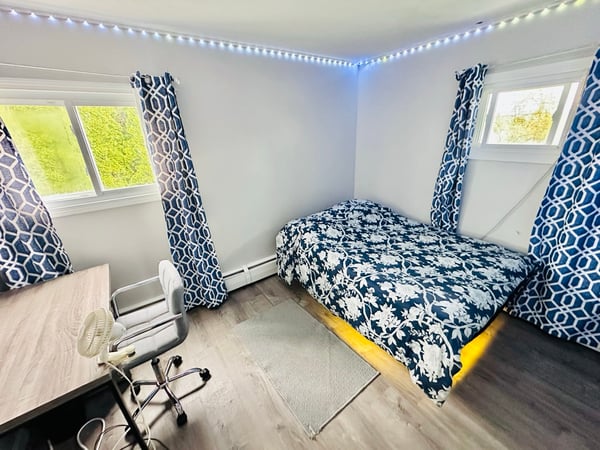 37 Humes Ave, Worcester, MA