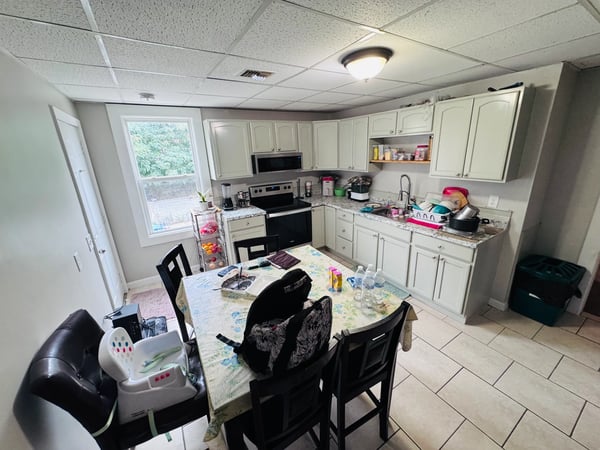 17 Winthrop St, Worcester, MA