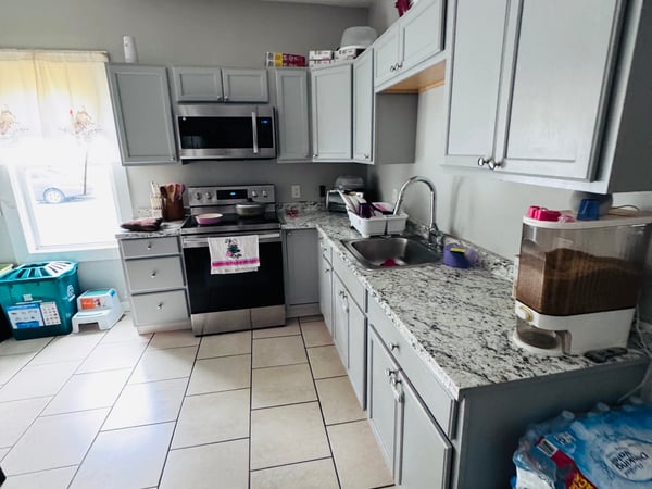 17 Winthrop St, Worcester, MA