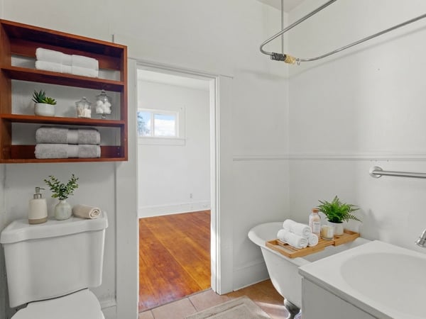 Bathroom (virtually staged)