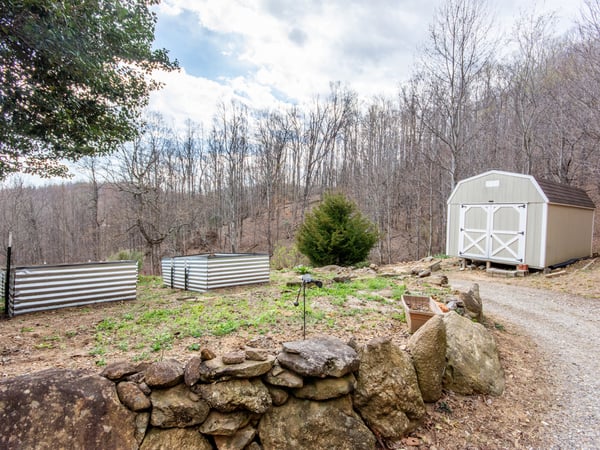 337 Roberson School Rd., Moravian Falls, NC