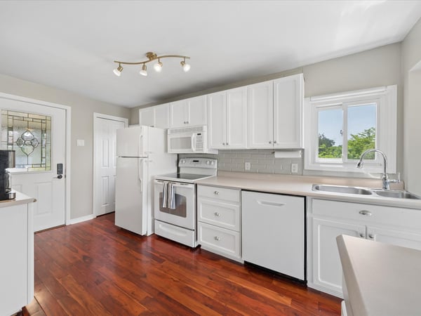 228 Greenwood Rd, Otonabee-South Monaghan, ON