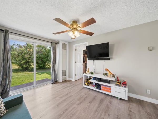 228 Greenwood Rd, Otonabee-South Monaghan, ON