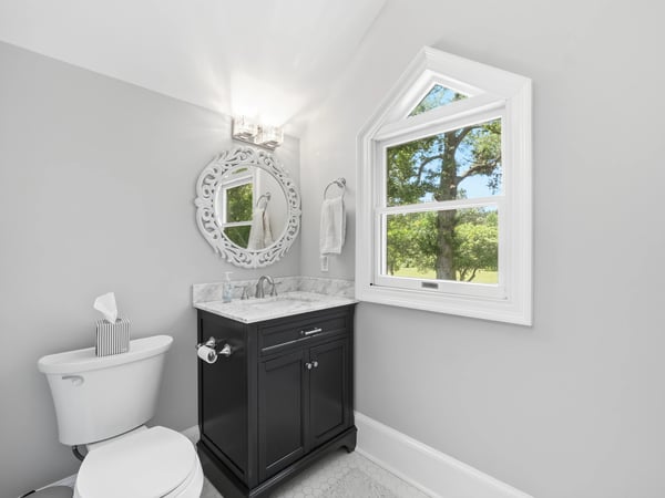 15715 Avery Rd, Rockville, MD