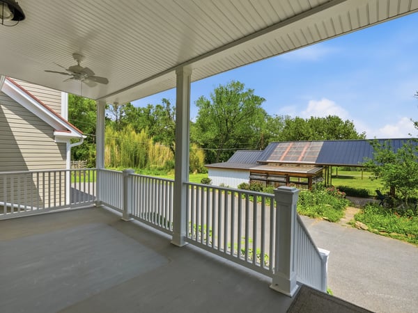 15715 Avery Rd, Rockville, MD