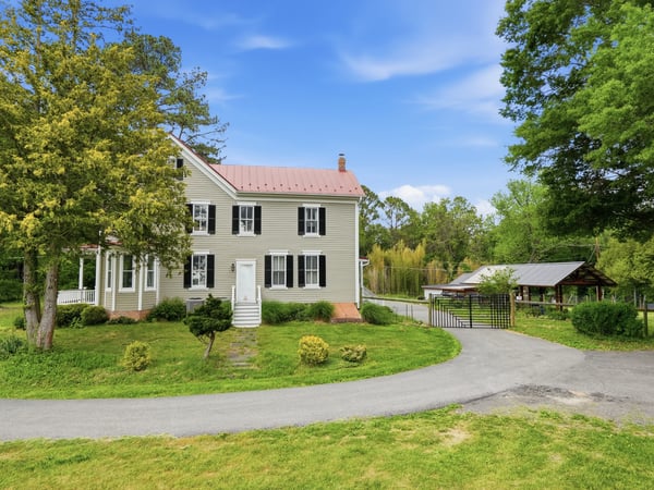 15715 Avery Rd, Rockville, MD