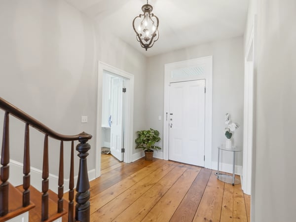 15715 Avery Rd, Rockville, MD