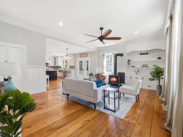 15715 Avery Rd, Rockville, MD