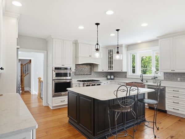 15715 Avery Rd, Rockville, MD