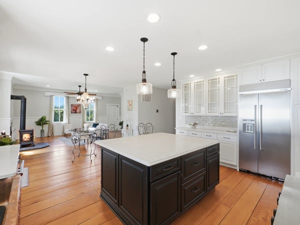 15715 Avery Rd, Rockville, MD