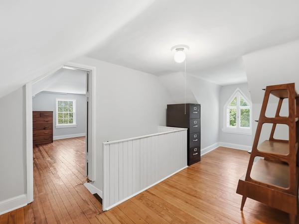 15715 Avery Rd, Rockville, MD