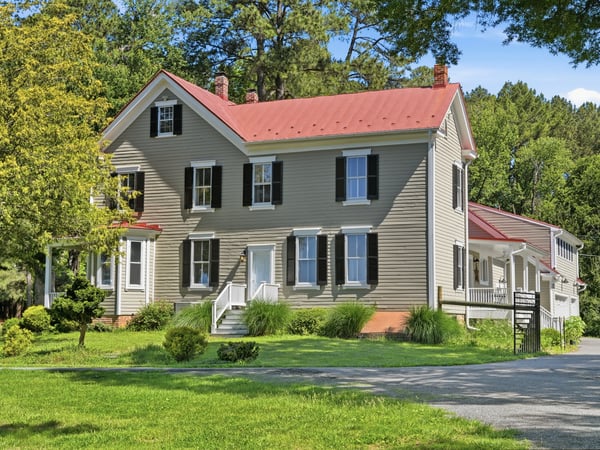 15715 Avery Rd, Rockville, MD
