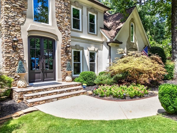 2640 Coachmans Circle, Alpharetta, GA