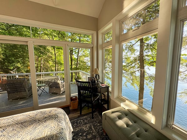 Primary designed to maximize water views