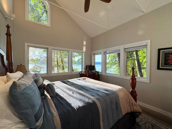 Ensuite Bedroom 2. Vaulted Ceiling