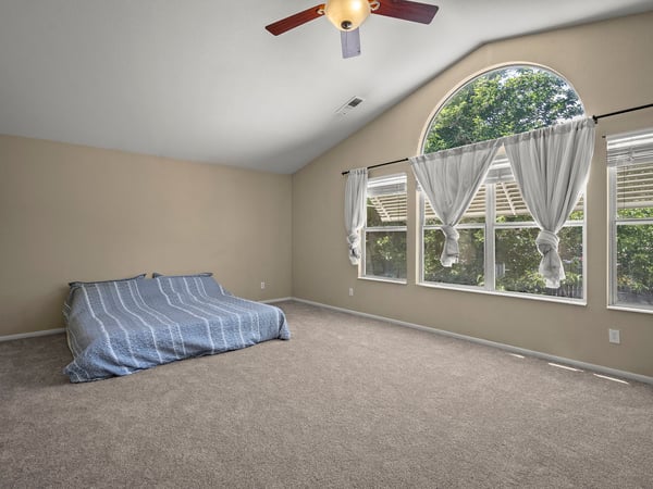 1055 Amico Dr, Sparks, NV